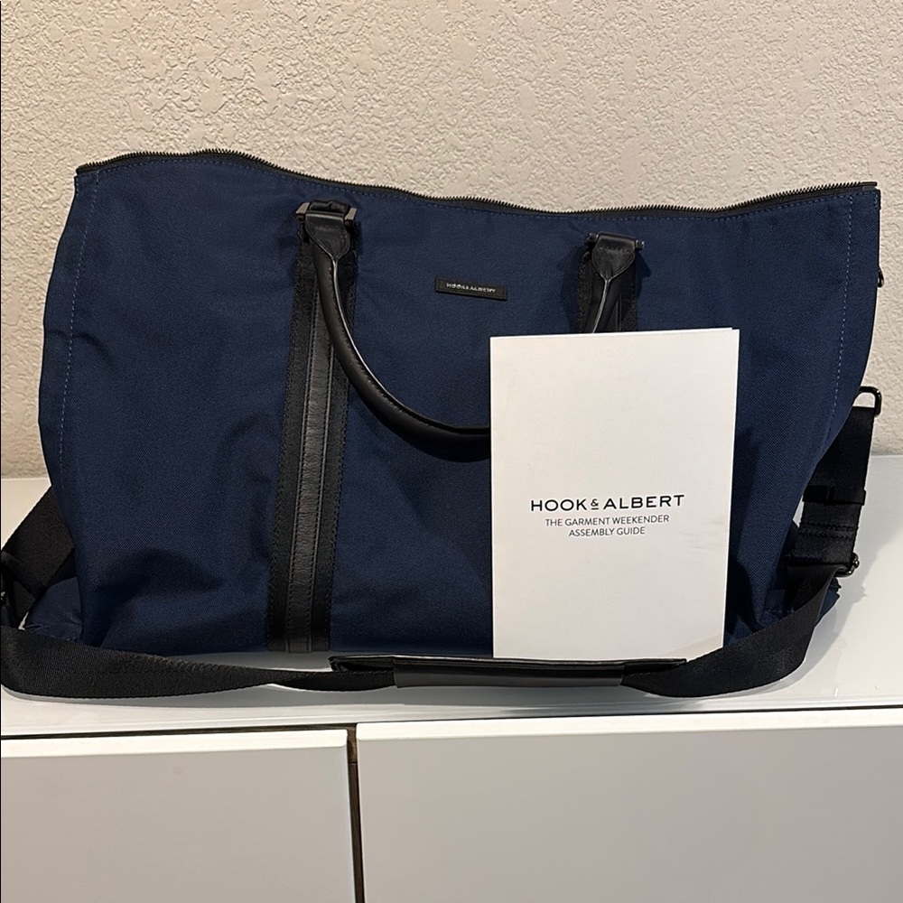 Hook & Albert Garment Weekender Bag